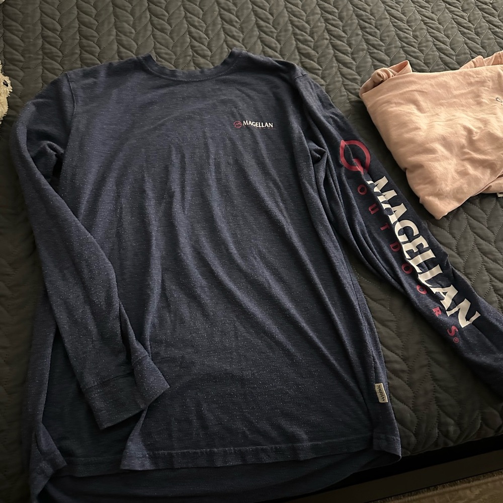 Long sleeve shirt